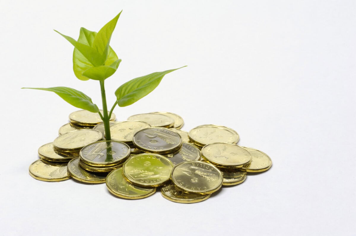 The Dividend Stock So Simple, Even Your Procrastinating Brother-in-law Can Buy It